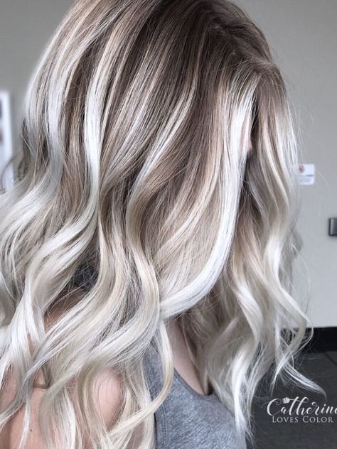 Brown Ombre Hair, Blond Balayage, Ash Blonde Hair, Balayage Hair Blonde, Brown Blonde Hair, Ombre Hair Color, Oily Hair, Hair Color Balayage, Cool Hair Color