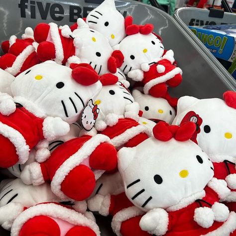 Sanrio Christmas Plush, Hello Kitty Xmas, Sanrio Pics, Hello Kitty Plushies, Sanrio Items, Discord Stickers, Christmas Widgets, 5 Below, Kitty Christmas