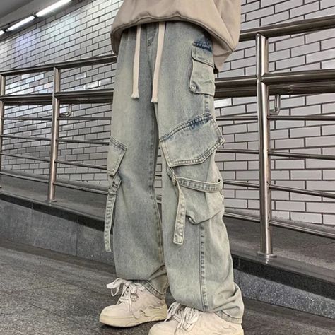 Japanese Overalls, Overalls Jeans, Techwear Outfits, Overalls Fashion, Denim Men, Jeans Street Style, Mid Waist Pants, Zippered Cardigan, Winter Jeans