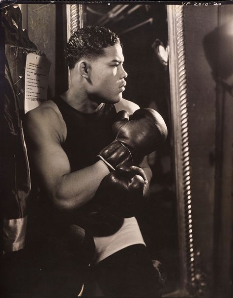 Lusha-Nelson Floyd Patterson, Boxing Images, Joe Louis, Boxing Posters, Boxing History, Boxing Champions, Brooklyn Museum, Sports Hero, Boxing Training