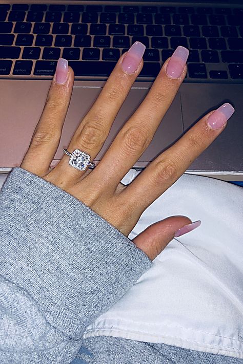 Best home gel nail polish for salon-worthy results. Pink Powder Acrylic Nails, Clear Pink Nails, Pink Clear Nails, Light Pink Acrylic Nails, Sns Powder, Coffin Nails Ombre, Bday Nails, Nail Goals, Acrylic Nail Powder