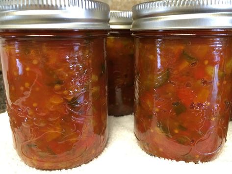 Red Relish Recipe, Hamburger Relish Recipe, Hamburger Relish, Burger Relish, Cucumber Relish Recipes, Grilling Burgers, Best Salsa Recipe, Mennonite Girls Can Cook, Relish Sauce