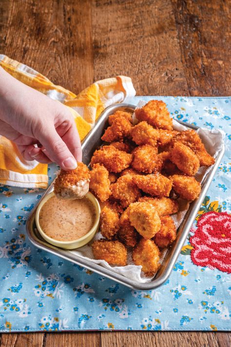 Ree Drummond’s Pickle Chicken Bites Pickle Chicken, Chicken Pickle, Chick Fil A Nuggets, Sunday Food, Food Network Star, Winner Winner Chicken Dinner, Ree Drummond, Chicken Bites, New Cookbooks