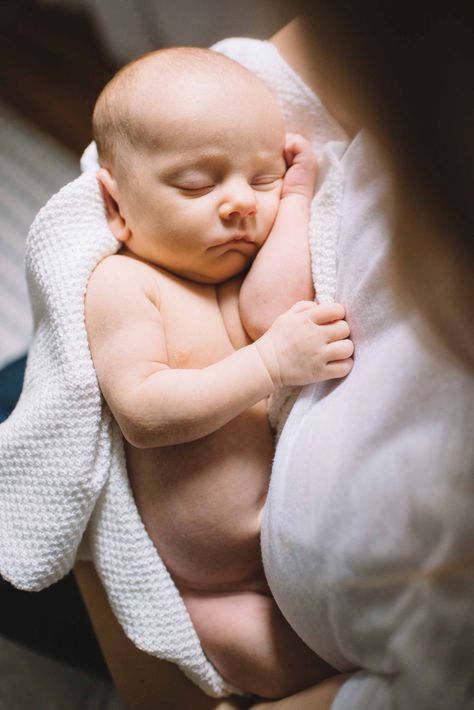 Toronto Newborn Photographer | Baby Sophia | Olive Photography Newborn Details, Olive Photography, Motherhood Photography, Photographie Portrait Inspiration, Baby Sleep Problems, Lifestyle Newborn Photography, Foto Baby, Newborn Shoot, Newborn Lifestyle