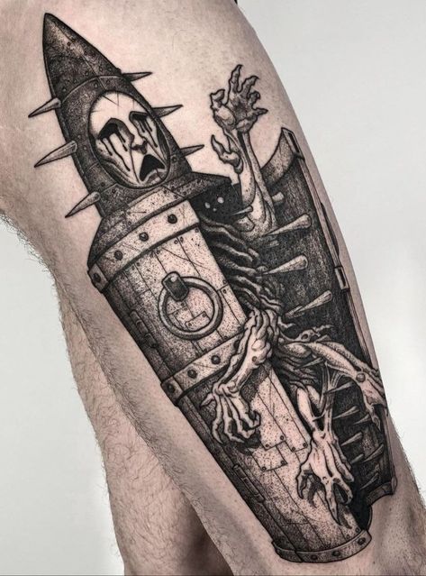 Iron Maiden Medieval, Horror Blackwork Tattoo, Dark Astethic Tattoos, Body Horror Tattoo, Dark Medieval Tattoo, Illustrative Blackwork Tattoo, Hand Size Tattoos Ideas, Lobotomy Tattoo, Dark Fantasy Tattoo Ideas