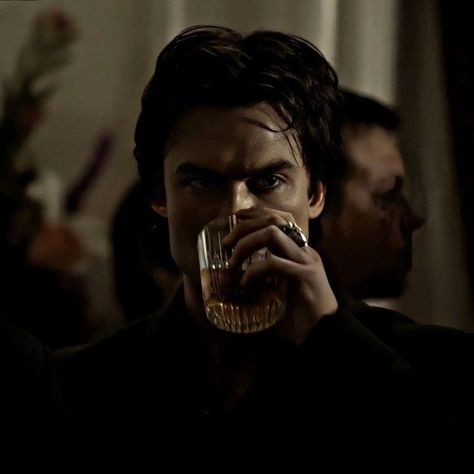 Damon From Vampire Diaries, Ian Somerhalder Aesthetic, Damon Vampire Diaries, Damon Salvatore Aesthetic, Damon Salvatore Vampire, The Vampire Diaries Damon, Tvd Damon, Ian Somerhalder Vampire Diaries, Damon Salvatore Vampire Diaries