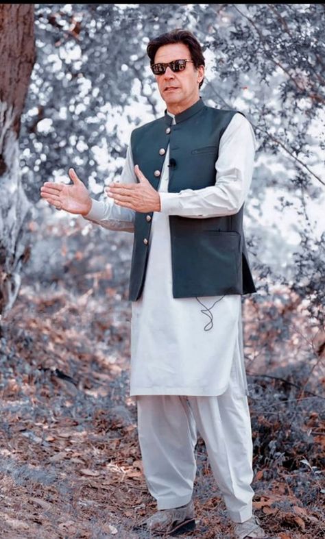 Imran Khan New Pic 2023, Scared To Lose You, Imran Khan Pics For Dp, Imran Khan Wedding, Imran Khan Video, Imran Khan Pic, Imran Khan Photos, Imran Khan Pakistan, Shahid Khan