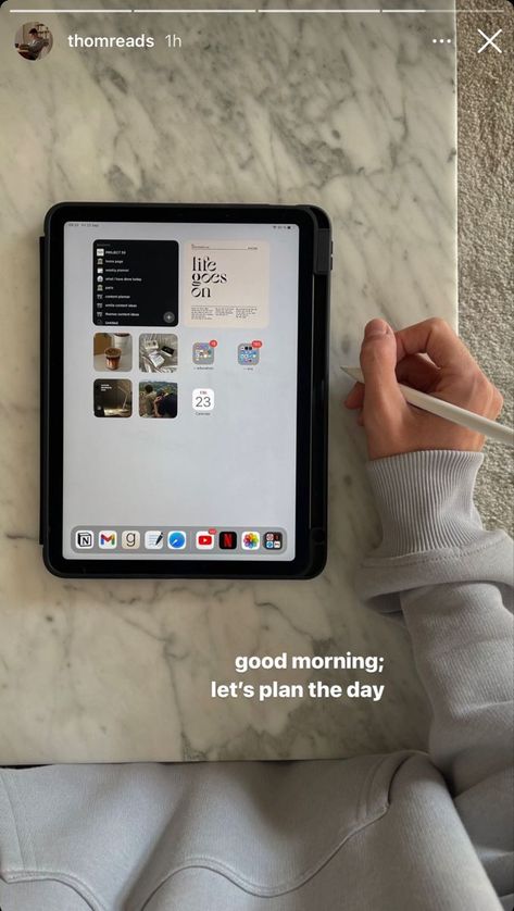 photo by @thomreads Productive Day Aesthetic, Plan The Day, Notion Ideas, Ipad Organizer, Reading Learning, Learning And Growing, Notion Templates, Digital Organization, Study Methods