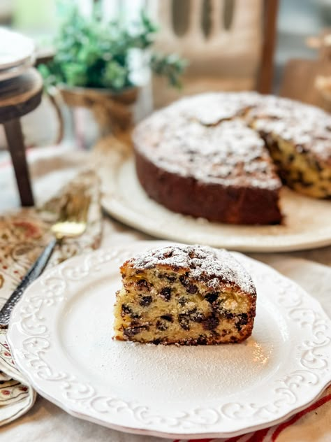 Chocolate Chip Ricotta Cake is an easy cake to put together and it is so incredibly delicious.  The ricotta makes it so moist. The cake is perfect for breakfast/brunch, but it is a great dessert. In fact, I served it at a dinner party I had last week and everyone loved it. Ingredients (Serves 10) 1 ¼ cups Sugar 1 ¾ Cup Ricotta Baked Goods, Ricotta Chocolate Chip Cake, Chocolate Chip Ricotta Cake, Sweet Ricotta Recipes, Ricotta Icing, Ricotta Cake Recipes, Amazing Drinks, Coffee Cake Muffins, Ricotta Recipes