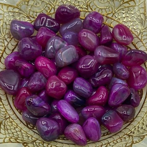 Marie Schrader, Love For Others, Best Healing Crystals, Blue Slime, Purple Vibe, Crystal Aesthetic, Purpose In Life, True Purpose, Pretty Rocks