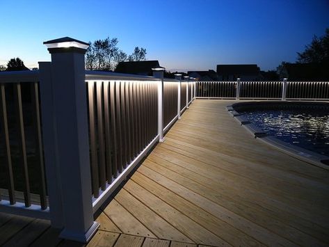 TRANSFORM RAIL Mosquito Curtains, Patio Railing, Led Deck Lighting, Building A Porch, Railings Outdoor, Wood Railing, Pergola Ideas, Backyard Lighting, House With Porch