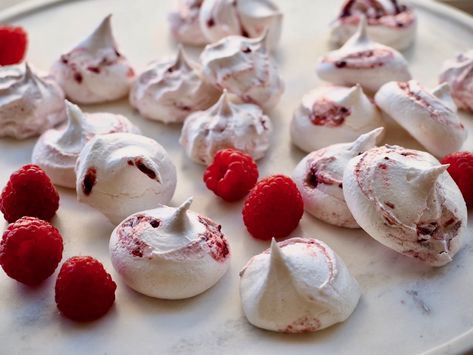 Raspberry Jam Mini Meringues – Silvia Colloca Merange Recipe, Raspberry Meringue Cookies, Raspberry Meringue Cake, Small Batch Meringue, Mini Meringues Kisses, Raspberry Meringue Kisses, Silvia Colloca, Meringue Cookie, Raspberry Meringue