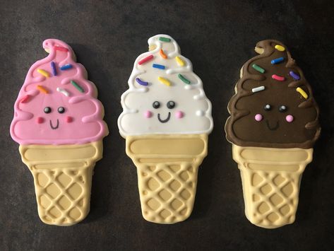 Decorated Ice Cream Cookies, Ice Cream Decorated Cookies, Snow Cone Sugar Cookies, Ice Cream Theme Cookies, Ice Cream Sugar Cookies, Ice Cream Cone Cookies Decorated, Joann Barrandey, Royal Icing Ice Cream Cone Cookies, Ice Cream Cone Cookies