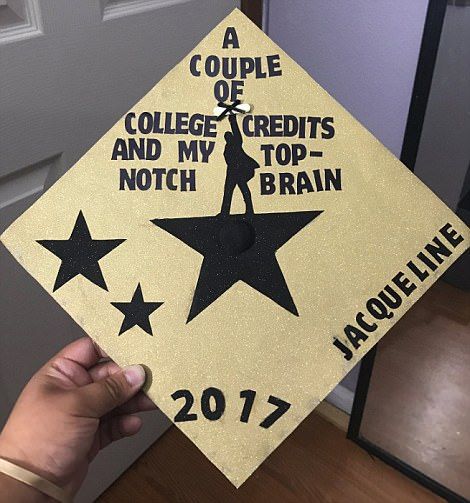 Newsies Graduation Cap, Grad Cap Ideas Hamilton, Hamilton Graduation Cap, Flower Graduation Cap, Funny Graduation Caps, College Grad Cap Ideas, Graduation Cap Decoration Diy, High School Graduation Cap, Hamilton Fanart