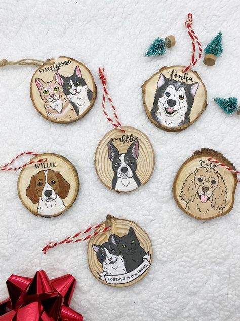 First Fur Ever Christmas Ornament | Pet Lover Gift#petchristmasornaments #adorableornaments #petdecor #holidaypets Christmas Pet Ornaments, Custom Dog Painting, Ally Minecraft, Pet Ornaments Diy, Dog Ornaments Diy, Earring Painting, Pet Christmas Ornaments, Two Animals, Pet Ornaments