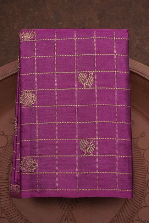 Borderless Kanchipuram Silk Saree Border Less Silk Saree, Borderless Saree Blouse Designs, Borderless Kanchipuram Sarees, Borderless Silk Saree, Houses Traditional, Exclusive Saree Blouse Designs, Diwali 2024, Kanchi Sarees, Silk Saree Kanchipuram