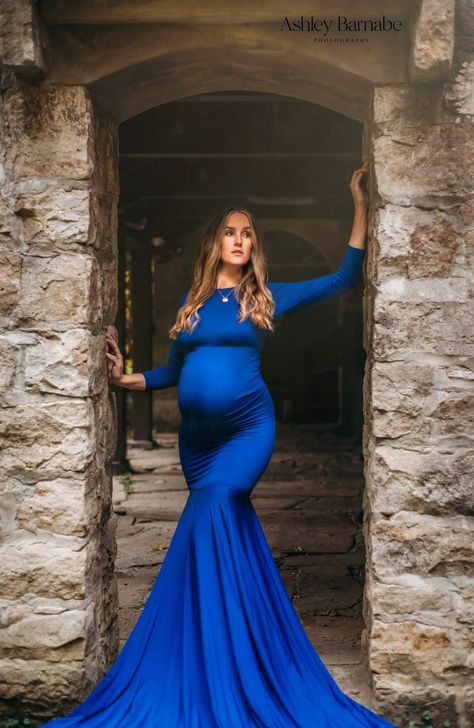 Navy Blue Maternity Dress Photography, Blue Maternity Dress Photo Shoot, Navy Blue Maternity Dress, Fall Maternity Pictures, Blue Maternity Dress, Maternity Dresses Photography, Fall Maternity, Baby Shower Dresses, Maternity Poses