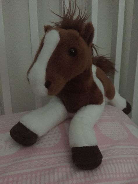 Horse Stuffed Animals, Stuffed Horse, Books 2023, Chestnut Springs, Elsie Silver, Horse Aesthetic, Brown Horse, Horse Decor, Toy Horse