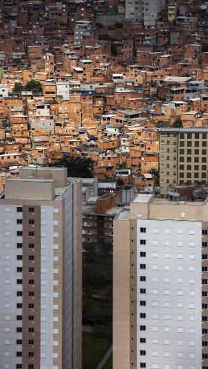 Personal Project Ideas, Copacabana Beach, Famous Photos, Aerial Images, Photography Projects, Aerial Photography, Bbc News, Rio De Janeiro, Skyscraper