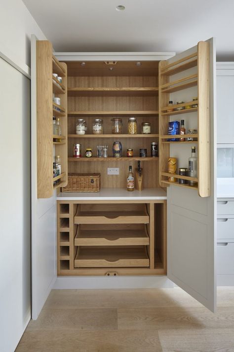 A large oak larder from our Claygate kitchen Kitchen Larder Cupboard, Space Saving Ideas, Kitchen Larder, Kitchen Organization Ideas, Kitchen Storage Ideas, Larder Cupboard, Handleless Kitchen, Kabinet Dapur, Pantry Cupboard