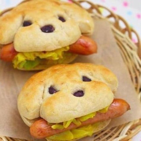 Hot Dog Buns Recipe, Dog Bread, 귀여운 음식 그림, Creative Food Art, God Mat, Bun Recipe, Snacks Für Party, Fun Kids Food, Kids Lunch