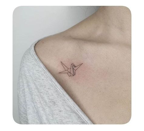 Small Paper Crane Tattoo, Paper Cranes Tattoo, Paper Crane Tattoos, Paper Crane Tattoo Minimalist, Small Crane Tattoo, Origami Bird Tattoo, Dramione Tattoo Ideas, Origami Tattoo Ideas, Origami Crane Tattoo