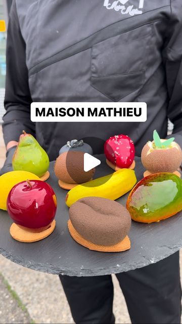 Silyon on Instagram: "@maison_mathieu DES TROMPE L’OEIL HALAL À LYON !!! 🥭🍓🥝  Maison Mathieu 📍63 Avenue Francis de Pressensé 69008 Lyon . 🎁 CONCOURS 🎁 Nous offrons avec @maison_mathieu 4 boîtes de trompe l’œil 🥭🥝🍓🍋 . Pour participer il te suffit de :  -liker ce post -s’abonner à mon compte @silyon et celui de @maison_mathieu  -commenter en invitant un ou plusieurs amis -Partager le concours en story en nous identifiant 😉 Vous avez jusqu’au 25 mai pour participer !  -Tirage au sort le 26 mai grâce à un générateur aléatoire  Bonne chance à tous 📱  . *collaboration commerciale  . #lyon #halal #trompeloeil #patisserie #boulangerie #patisseriehalal #lyonnais #maisonmathieu #silyon #concours #patisserietrompeloeil"