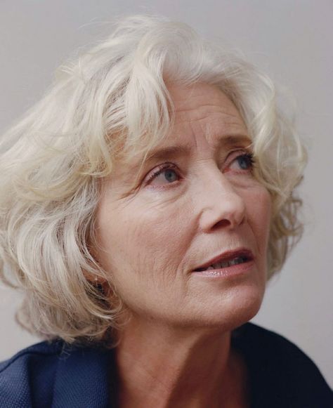 Emma Thompson, Hair Reference, Aging Beautifully, By Charlotte, Inspirational People, Role Models, Actresses, Actors, Human