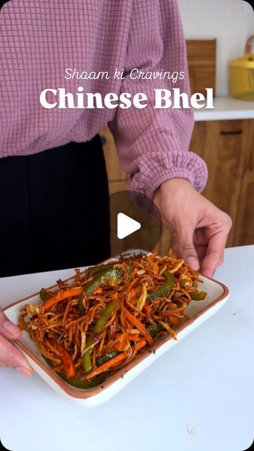 NatsOverFood on Instagram: "Shaam ki cravings sorted with this easy chinese bhel ❤️‍🔥

Note: A tip to not add the entire bowl of noodles at once in the air fryer like I did, to get the perfect even fried noodles! 

#snacktime #snackrecipes #vegrecipes #vegsnacks #easyrecipes #chinesefood #chinesebhel" Chinese Bhel Recipes, Chinese Bhel, Bhel Recipe, Bowl Of Noodles, Veg Snacks, Fried Noodles, Easy Chinese, Party Dishes, Veg Recipes