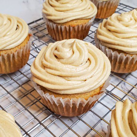 Spiced Pear Cupcakes — Laura's Bake Lab Pear Cupcakes Recipes, Pear Cupcakes, Pear Filling, Brown Sugar Cream Cheese Frosting, Zucchini Cupcakes, Growing Zucchini, Delicious Cupcakes, Spiced Pear, Caramel Frosting