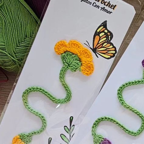 Crochet Bookmarks Free Patterns, Crochet Small Flower, Crochet Quote, Crochet Alphabet, Crochet Bookmark Pattern, Tassel Bookmark, Knitting Basics, Crochet Turtle, Crochet Bookmarks