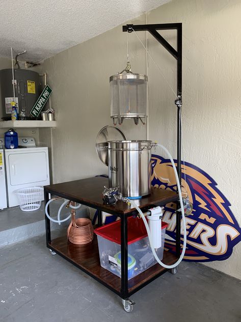 Let's see pics of your outside brew BIAB setup. | HomeBrewTalk.com - Beer, Wine, Mead, & Cider Brewing Discussion Community. Home Brew Setup, Home Brewing Setup, Brew Room, Brew Stand, Beer Brewing Equipment, Home Brewing Equipment, Home Brewery, Brewing Beer, Home Brew