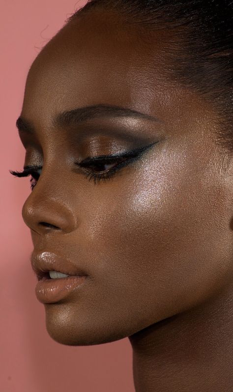 Blush Campaign, Light Skin Makeup, Bronzing Drops, Makeup Brown, African Paintings, Cool Makeup Looks, Runway Makeup, Black Women Makeup, Natasha Denona