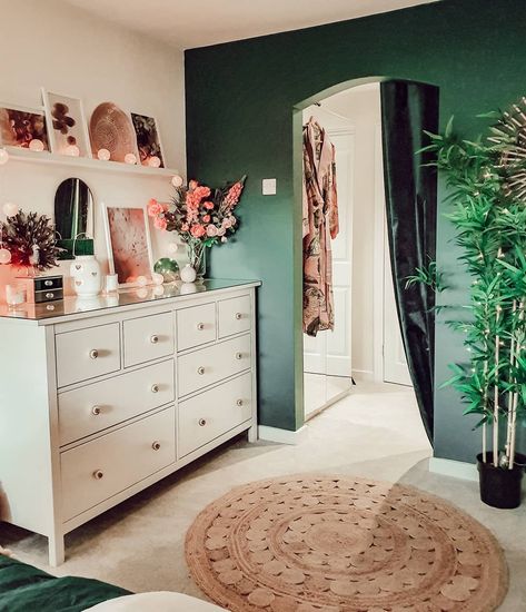 Emerald Boho Bedroom, Emerald Glade Bedroom, Blush And Emerald Bedroom, Jewel Green Bedroom, Emerald And Pink Bedroom, Jewel Tone Bedroom White Walls, Emerald Green Bedroom Colour Schemes, Jewel Coloured Bedroom, Emerald Bedroom Ideas