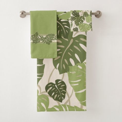 Palm Tree Bathroom Decor, Masterbath Ideas, Palm Tree Bathroom, Bathroom Decor Beach Theme, Tropical Bathroom Decor, Jungle Bathroom, Green Bathroom Decor, Bathroom Towel Decor, Glamour Home