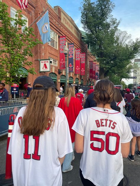 Red Baseball Aesthetic, Red Sox Jersey Outfit, Boston Red Sox Aesthetic, Boston Aesthetic Outfits Summer, Reds Game Outfit, Red Sox Aesthetic, Boston Aesthetic Summer, Boston Summer Aesthetic, Boston Aesthetic Outfits