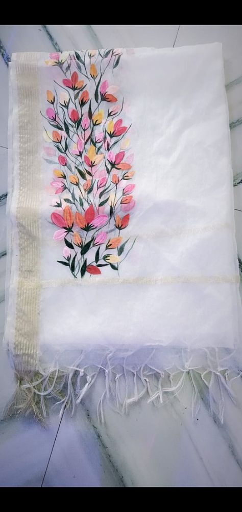 Handpainted tulip inspired organza dupatta multicolored Dm for order Dupatta Painting, Painted Dupatta, Painted Suits, Fabric Painting On Clothes, Dress Painting, Painted Clothes, Organza Dupatta, Fabric Art, Fabric Painting