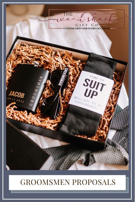 This groosman proposal box is the perfect way to say “Will you be my Groomsman?” It comes filled with groosmen socks, an engraved flask and stylish groomsmen sunglasses. Your groomsmen and best man will love this Groomsmen gift box! Will You Be My Groomsman Gifts, Bridesmen Proposal Ideas, Will You Be My Groomsman, Will You Be My Groomsman Ideas, Asking Groomsmen To Be In Wedding, Groomsmen Proposals, Groomsmen Sunglasses, Asking Groomsmen, Engraved Flask