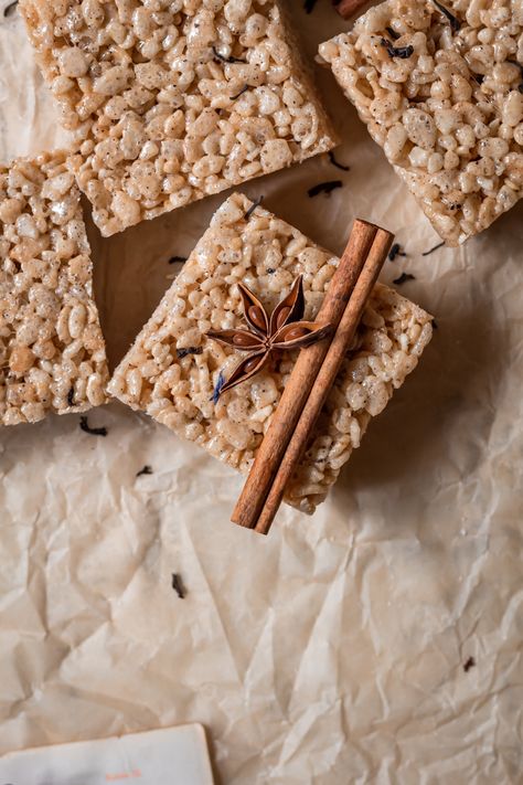 Crispy Rice Desserts, Chai Rice Crispy Treats, Chai Rice Krispie Treats, Autumn Rice Krispie Treats, Gourmet Rice Krispies, Coffee Rice Krispie Treats, Flavored Rice Crispy Treats, Thanksgiving Rice Crispy Treats, Savory Rice Krispie Treats