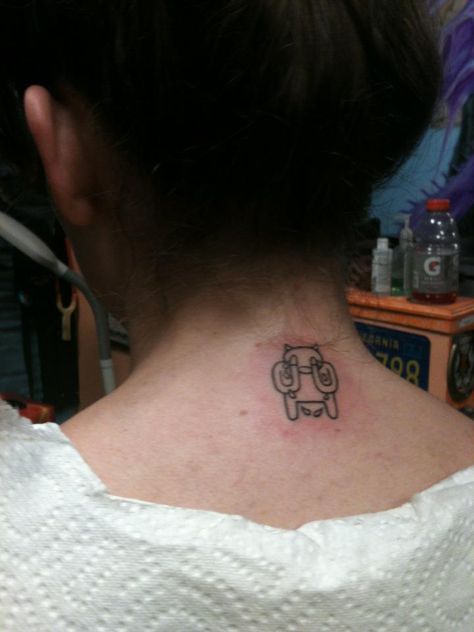 Radiohead Tattoo, Really Bad Tattoos, Tattoo Concepts, Bad Tattoos, Radiohead, Tattoo Inspo, Body Mods, Tattoo Artist, Behind Ear Tattoo