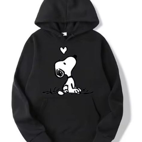 https://espstudyoshop.etsy.com/listing/1806298243/trend-snoopy-hoodie-american-cartoon #couple #sweater #sweatshirts #etsy #trend #wear #winter #fall #fallfashion Snoopy Hoodie, American Cartoons, Cartoon Couple, Autumn Fashion, Snoopy, Sweatshirts, How To Wear, Quick Saves