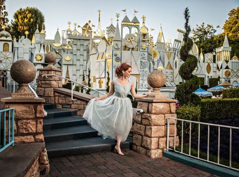 Disneyland Engagement Pictures, Disneyland Photoshoot, Disneyland Engagement Photos, Disneyland Travel, Disneyland Engagement, Broken Engagement, Disney Engagement, Real Life Princesses, Disneyland Photos