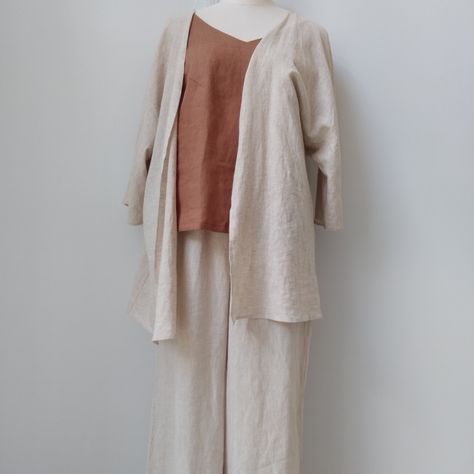 Linen Kimono, Kimono Coat, Natural Linen Fabric, Light Coat, Style Japonais, How To Hem Pants, Linen Set, Womens Pyjama Sets, Linen Top