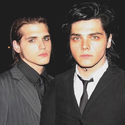 The Way Brothers... Got some good genes here... Gerard And Frank, Gerald Way, I Love Mcr, Black Parade, Mikey Way, Evanescence, Frank Iero, Gerard Way, Emo Bands