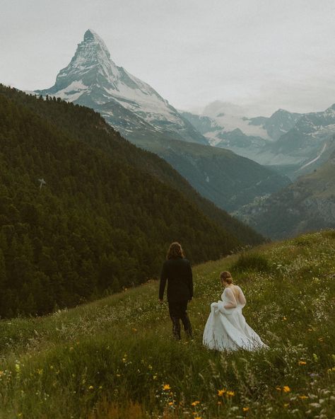 Zermatt to wed ❤️‍🔥 Elope In Switzerland, Northern Lights Wedding, Elopment Wedding Switzerland, Mt Rainier National Park Elopement, North Cascades National Park Elopement, Mt Rainer Elopement, The Matterhorn, Lights Wedding, Zermatt