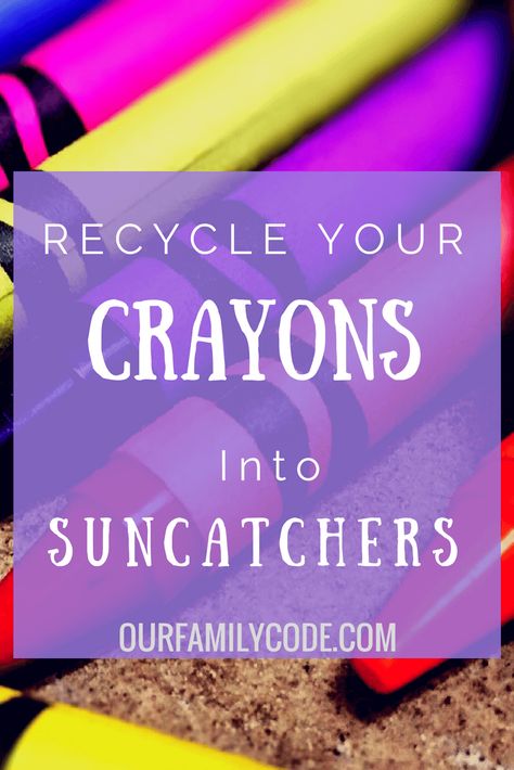 Recycle Your Old Crayons into Suncatchers! Old Crayon Crafts, Crayon Activities, Melted Crayon Crafts, Recycling Materials, Recycled Crayons, Diy Crayons, Crayon Crafts, Crafts And Activities For Kids, Broken Crayons