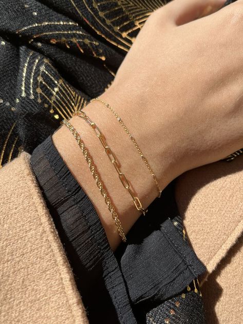 https://ktcollection.com/product/thick-paperclip-bracelet/ Paper Clip Bracelet Stack, Paperclip Bracelet Stack, Perminant Jewelry Bracelet, Permanent Bracelet Stack, Paper Clip Bracelet, Office Jewelry, Gold Bracelets Stacked, Paperclip Bracelet, Permanent Jewelry