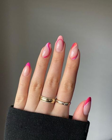 Short Pink Nails, Kutek Disney, Unghie Sfumate, Manikur Kuku, Casual Nails, Classic Nails, Almond Nails Designs, Almond Nail, Soft Nails