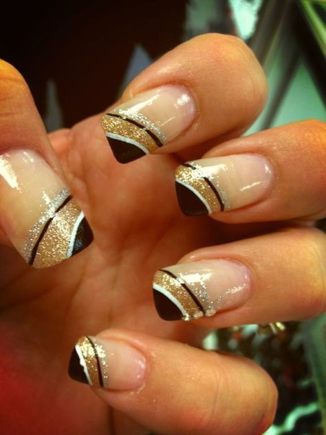 Bright Summer Nails Designs, New Years Nail Designs, New Years Eve Nails, Gold Nail Designs, Bright Summer Nails, Super Nails, Black Nail, Ideas Nails, Winter Nail Designs