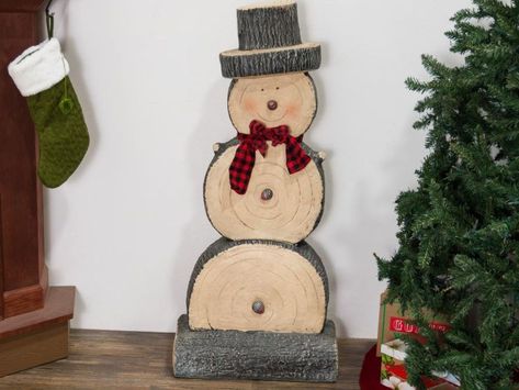 Diy Wood Snowman, Log Snowman, Log Crafts, Wreath Necklace, Plastic Accessories, Ship Lap, Wood Snowman, Brown Ribbon, Wooden Snowman